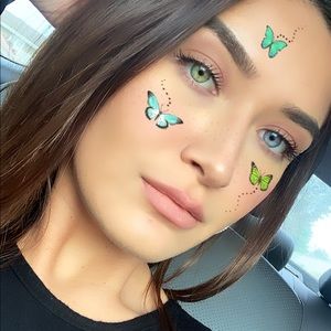 Meet your Posher, Perla